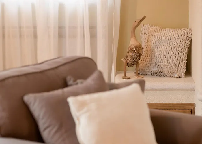 Parona With Private Pool Villa