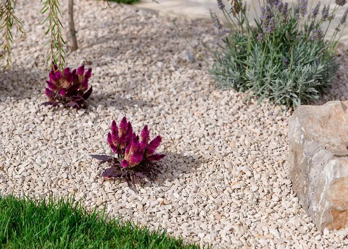 Parona With Private Pool Villa Vilanija