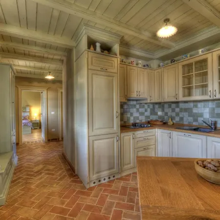 别墅 Parona With Private Pool