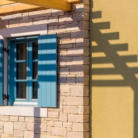 别墅 Parona With Private Pool *